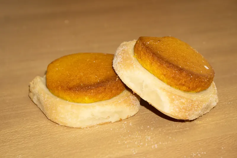 Two ojos de Pancha pastries