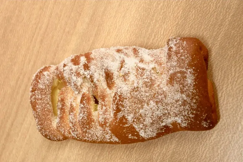 Braided trenza sweet bread